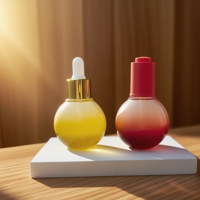 얼굴 수분 방울과 함께 피부 관리를 위한 30ml/40ml/50ml 유리 혈청 병 - 화장품 포장