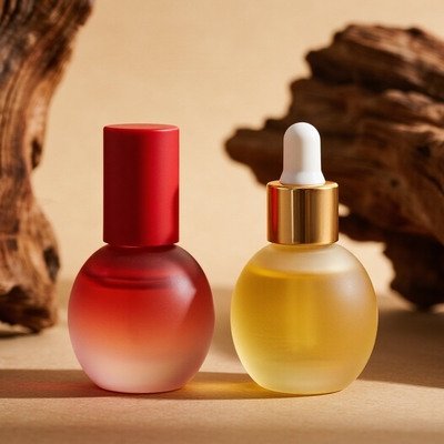 얼굴 수분 방울과 함께 피부 관리를 위한 30ml 유리 혈청 병 - 화장품 포장